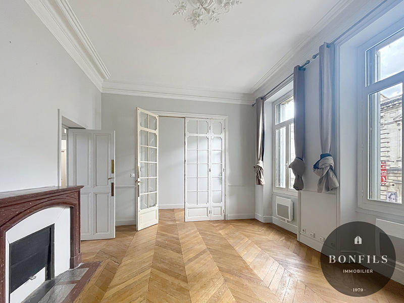 Appartement - 103 m² - 4 pièces