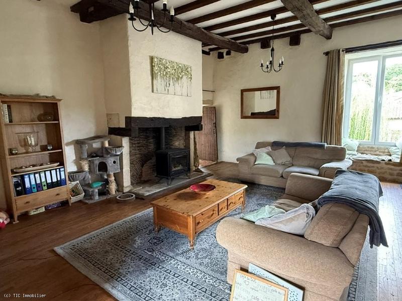 Propriété - 134 m² - 10 pièces