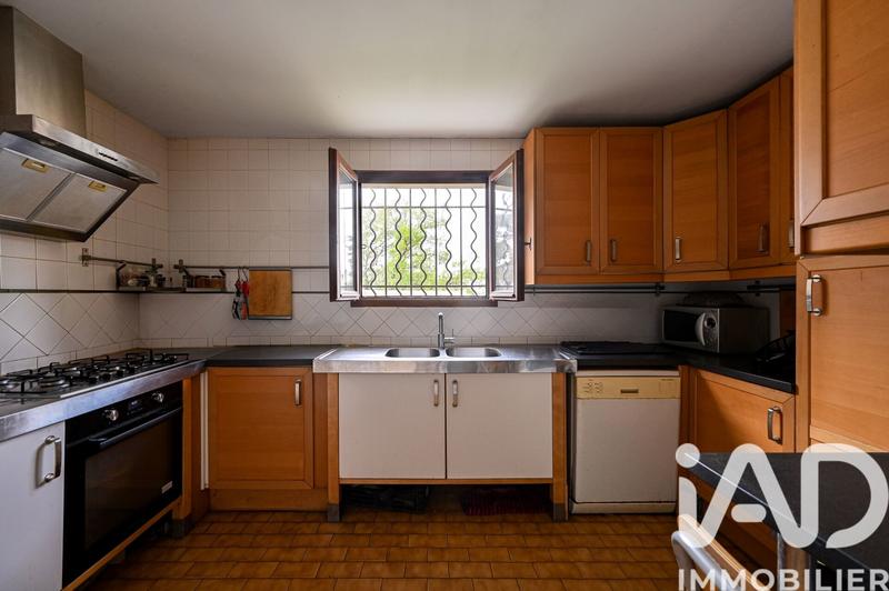 Maison - 110 m² - 6 pièces