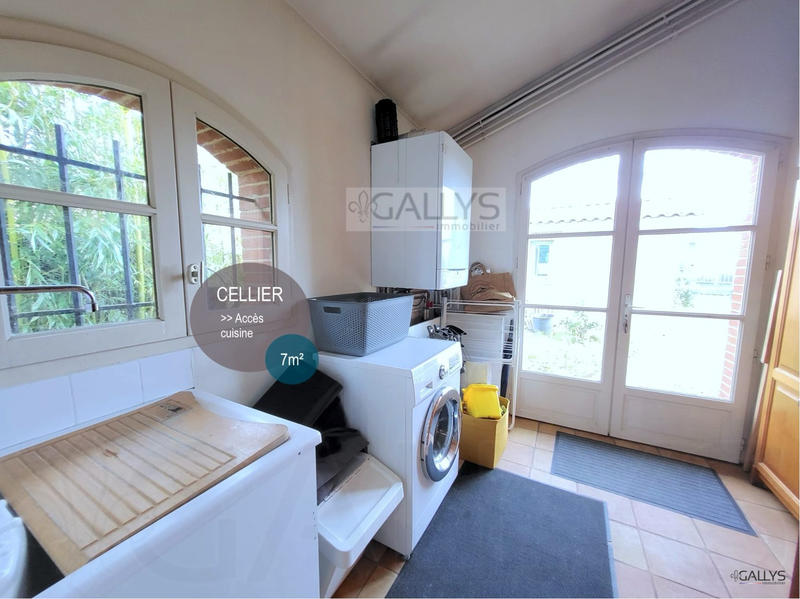 Maison traditionnelle - 158 m² - 5 pièces