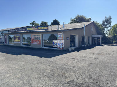 Local commercial - 1 232 m²