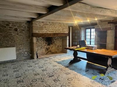 Maison de village - 120 m² - 6 pièces