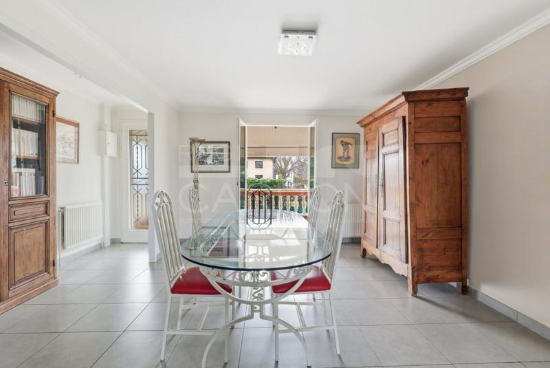 Maison - 157 m² - 6 pièces