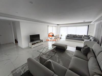 Villa - 154 m² - 5 pièces