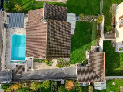 Maison - 121 m² - 7 pièces