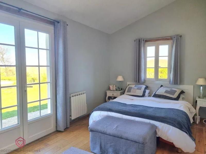 Maison - 130 m² - 6 pièces