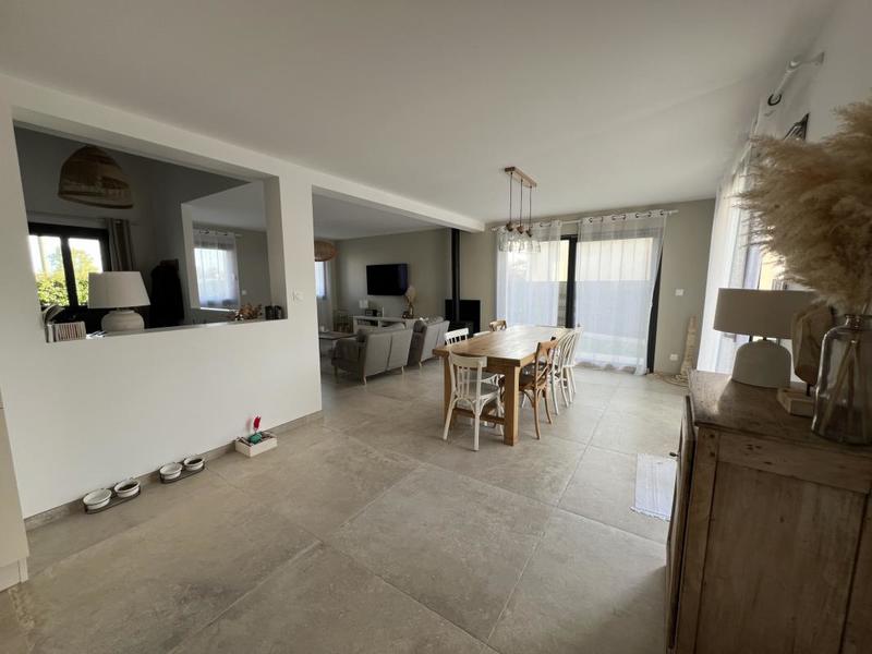 Pavillon - 135 m² - 5 pièces