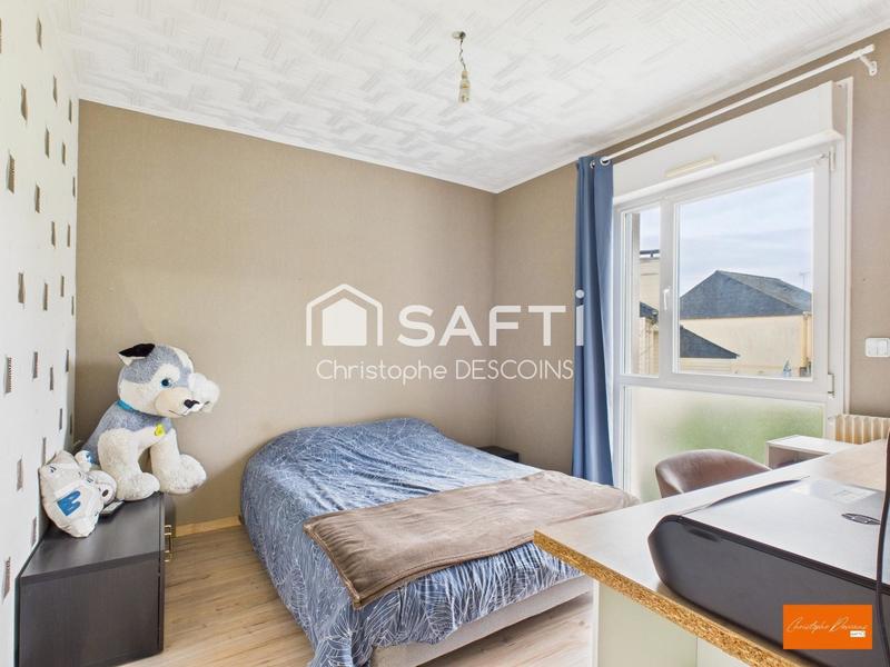 Maison - 85 m² - 5 pièces