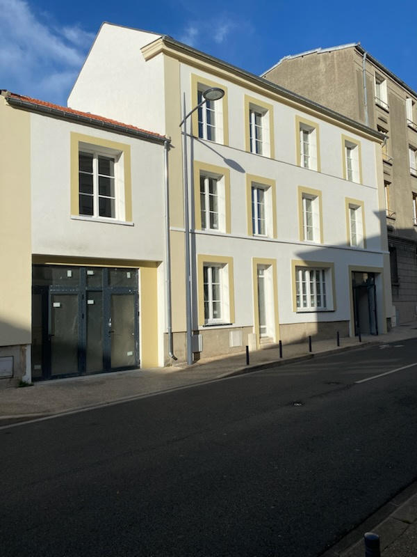 Local commercial - 347 m²