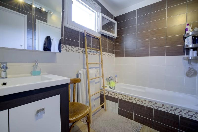 Appartement - 103 m² - 4 pièces