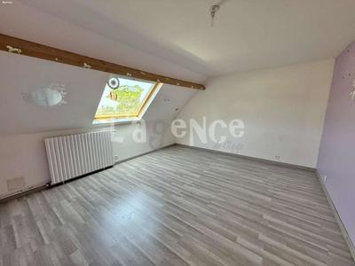 Pavillon - 135 m² - 8 pièces