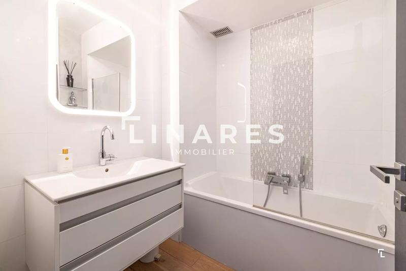 Appartement - 126 m² - 5 pièces