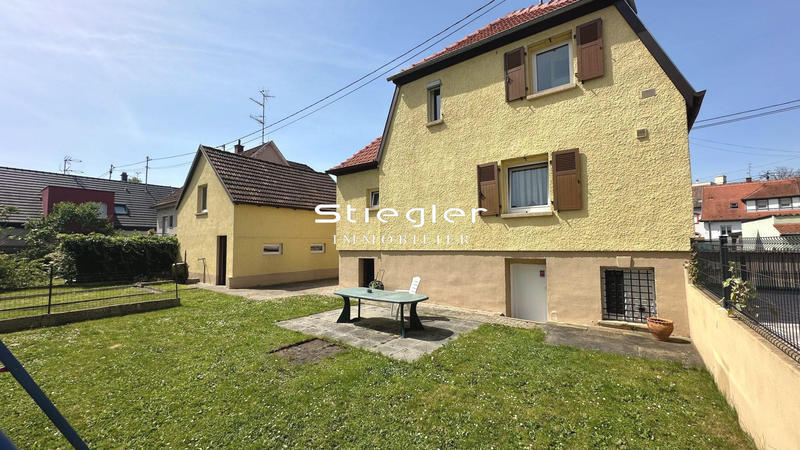 Maison - 95 m² - 4 pièces