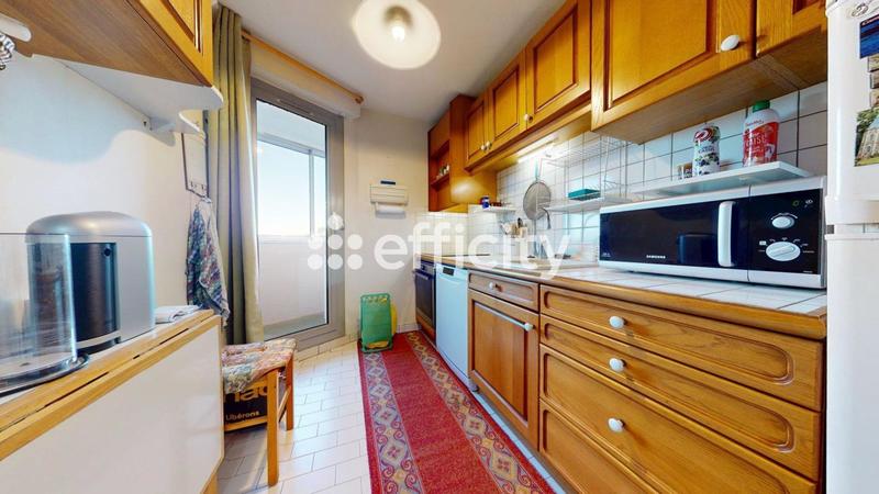 Appartement - 67 m² - 4 pièces