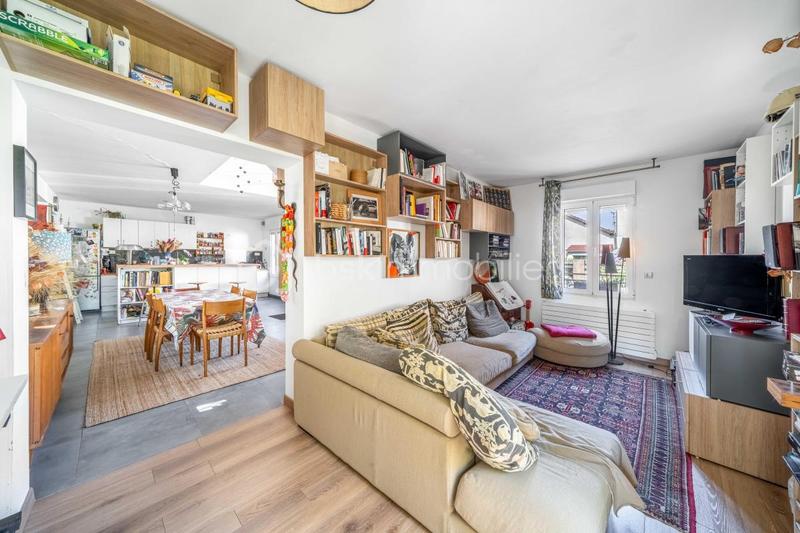 Maison - 155 m² - 6 pièces