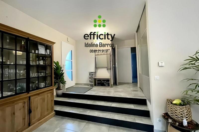 Pavillon - 125 m² - 6 pièces