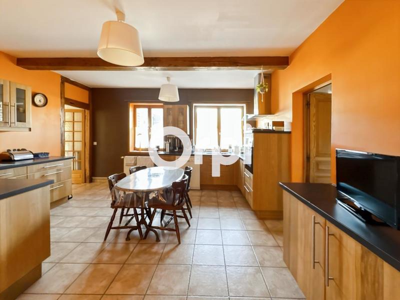 Maison - 182 m² - 6 pièces