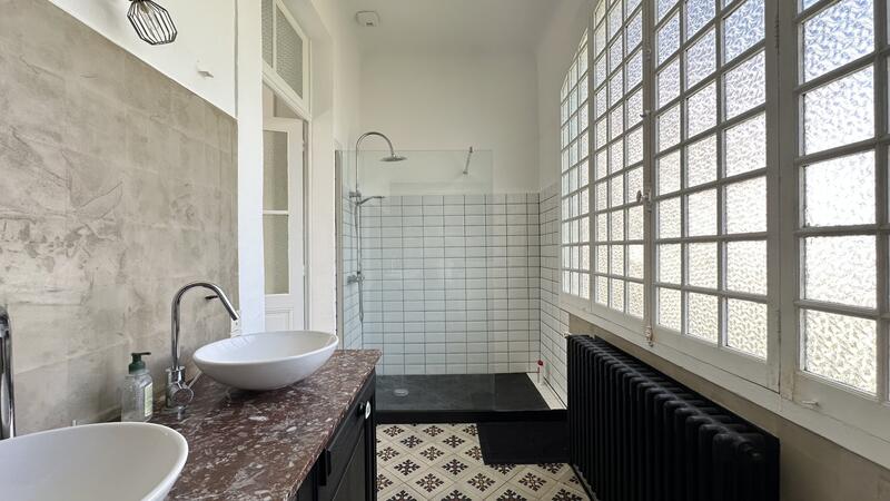 Maison bourgeoise - 290 m² - 8 pièces