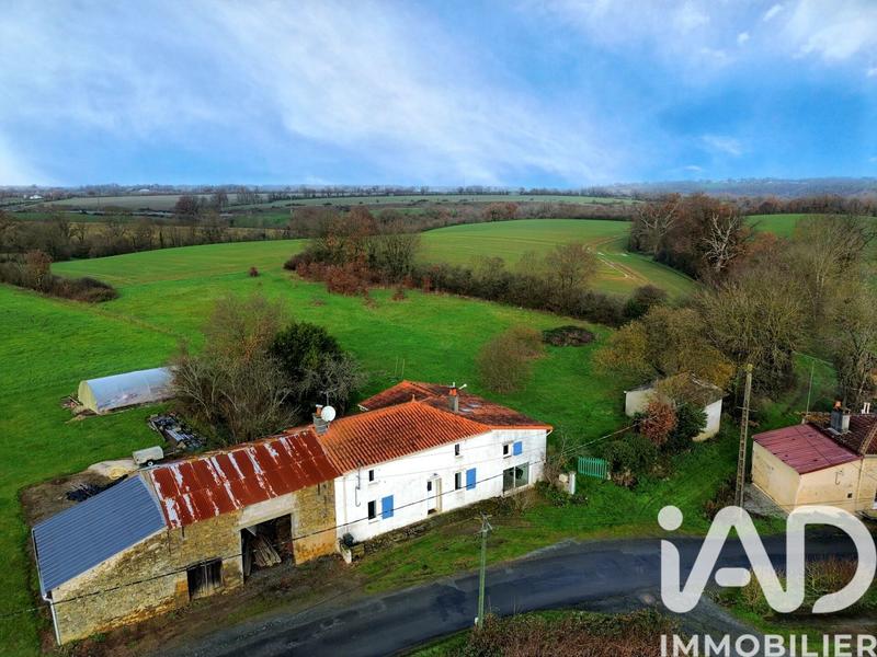 Maison de village - 115 m² - 4 pièces