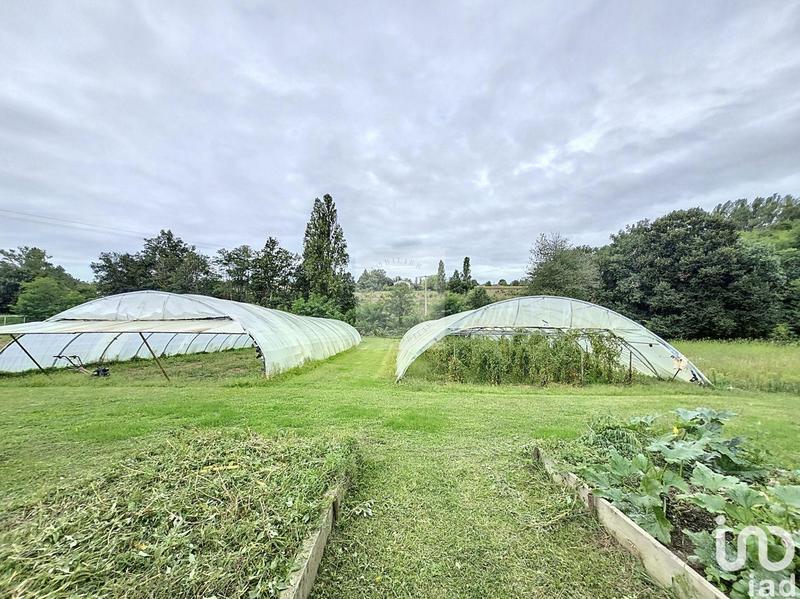 Local commercial - 690 m²