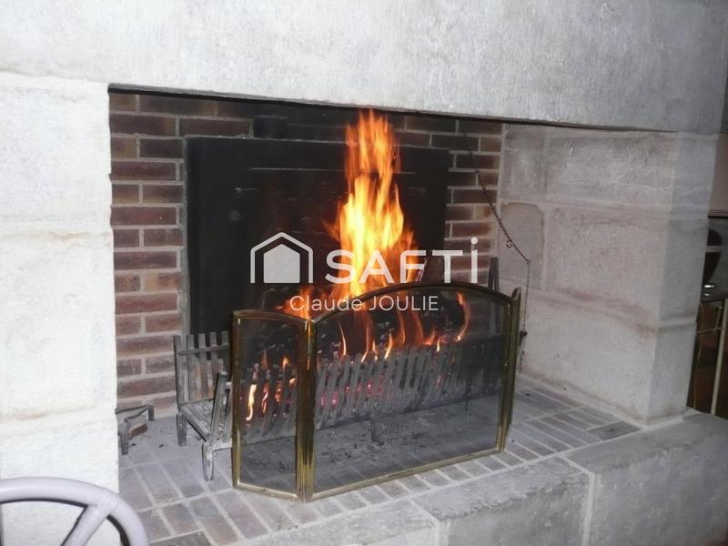 Maison - 249 m² - 10 pièces