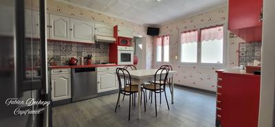 Maison - 99 m² - 4 pièces