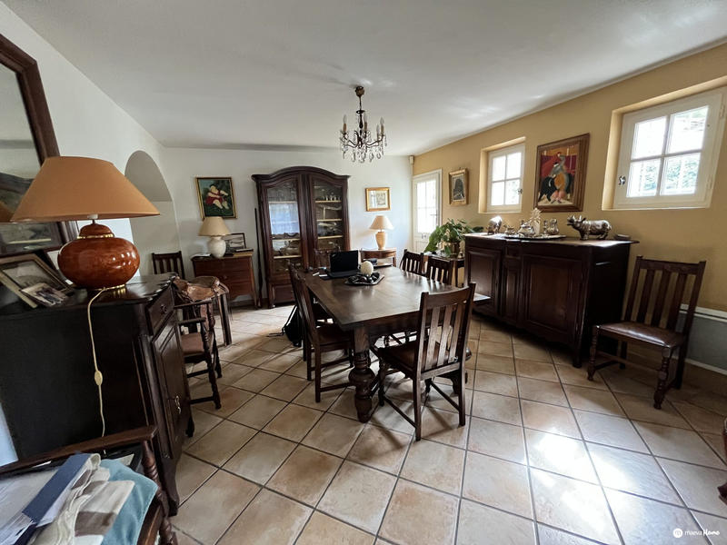 Villa - 230 m² - 7 pièces