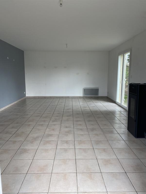 Maison - 96 m² - 4 pièces