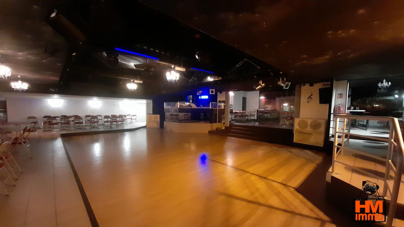 Fonds de commerce - 624 m²