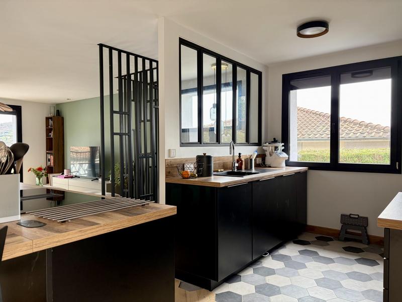 Maison - 138 m² - 6 pièces