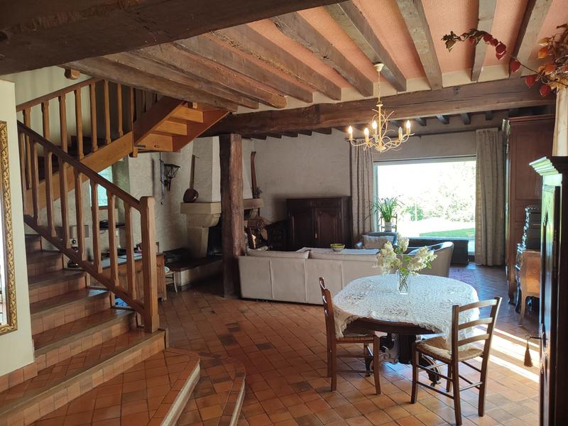 Maison ancienne - 350 m² - 13 pièces