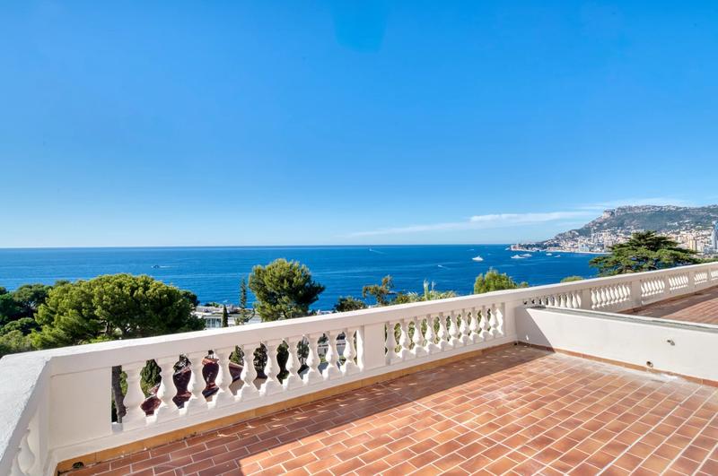 Appartement - 84 m² - 3 pièces