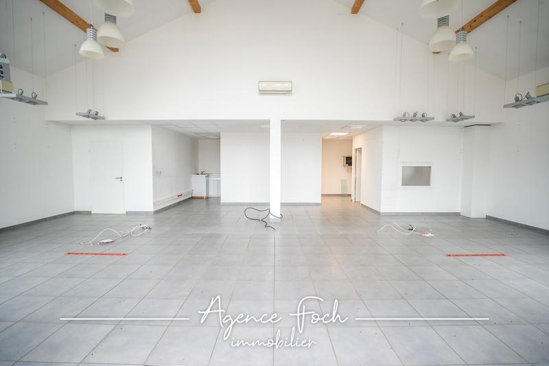 Maison contemporaine - 150 m² - 2 pièces