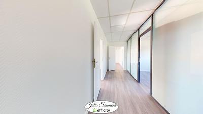 Bureau - 116 m² - 1 pièce