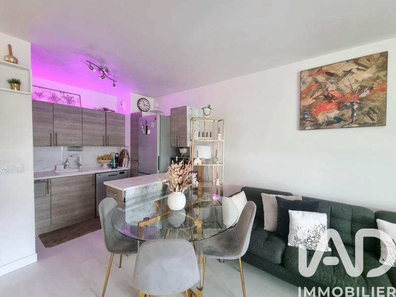 Appartement - 60 m² - 3 pièces