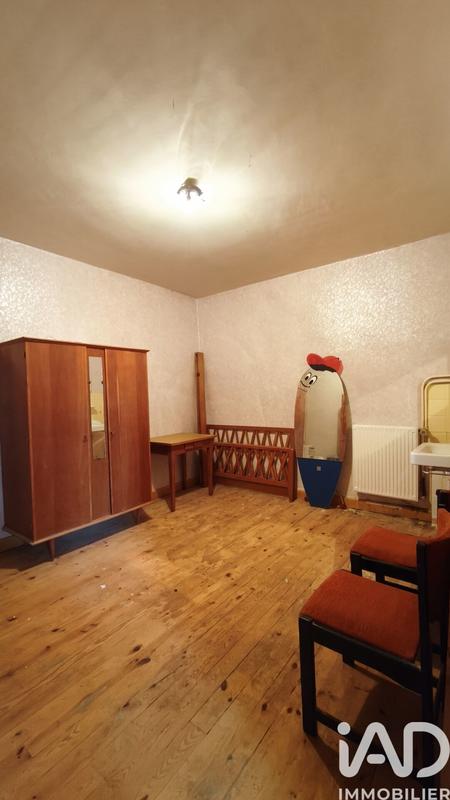 Maison de village - 426 m² - 14 pièces