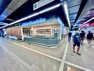 Magasins - 12 m² - 1 pièce