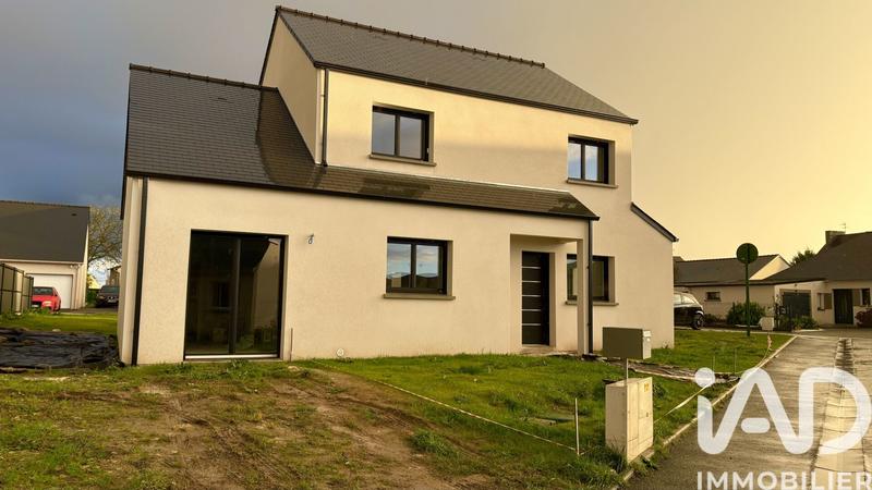 Maison - 103 m² - 6 pièces