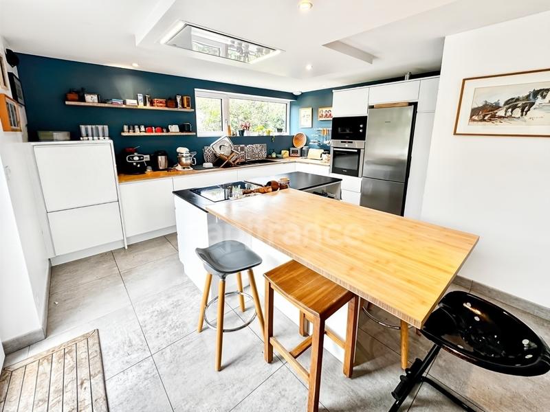 Maison - 126 m² - 6 pièces