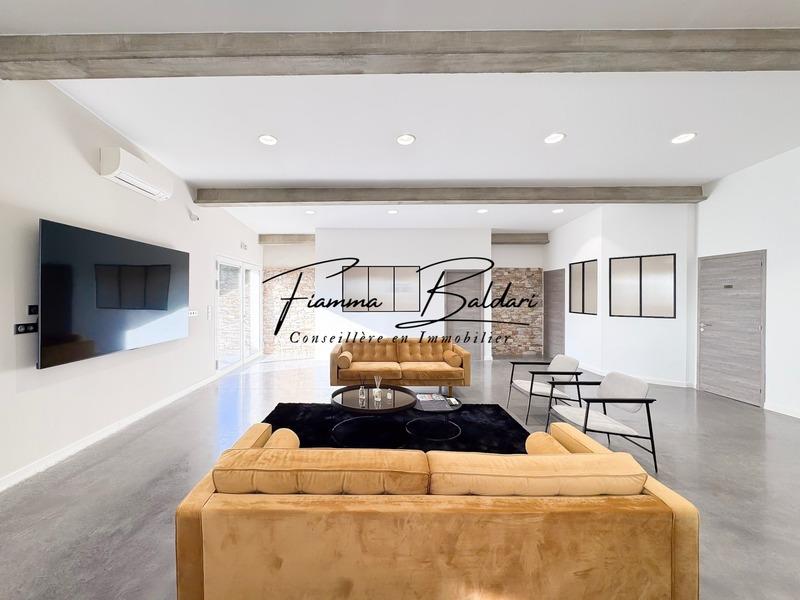 Bureau - 10 m² - 1 pièce