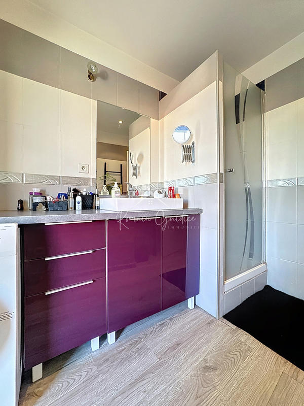 Appartement - 72 m² - 3 pièces