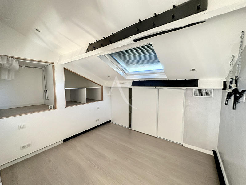 Appartement - 80 m² - 3 pièces