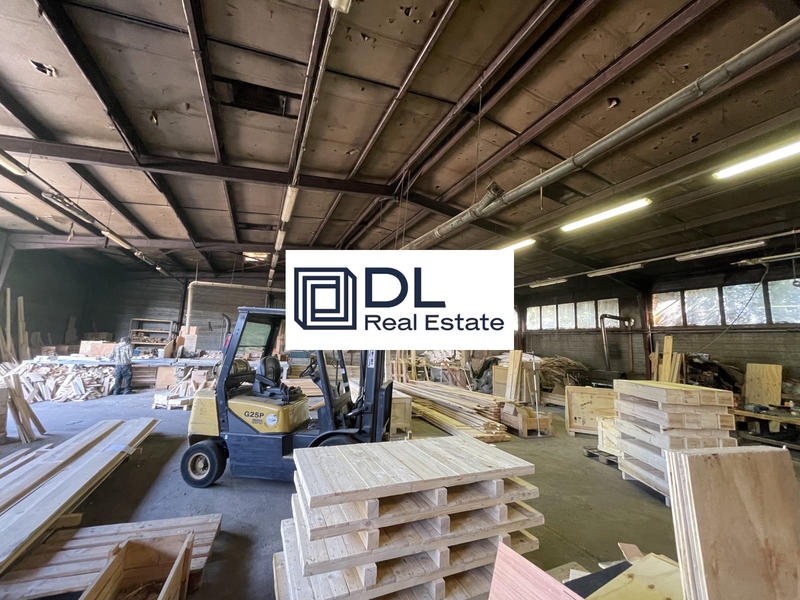 Terrain commercial - 6 800 m²