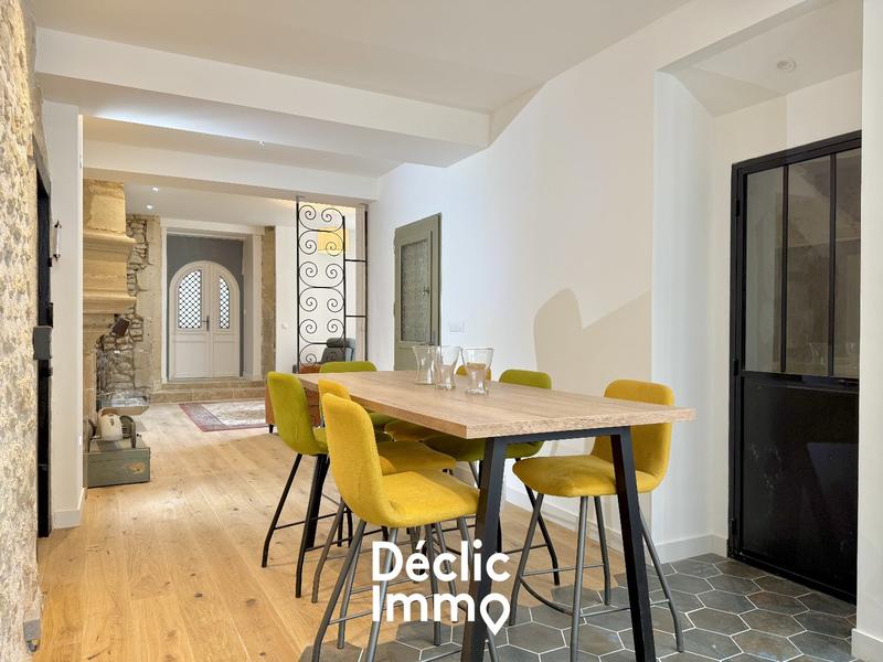 Appartement - 120 m² - 5 pièces