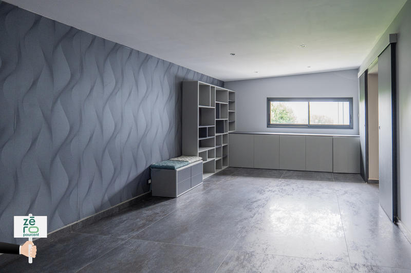 Maison - 280 m² - 7 pièces