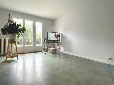 Maison - 183 m² - 7 pièces