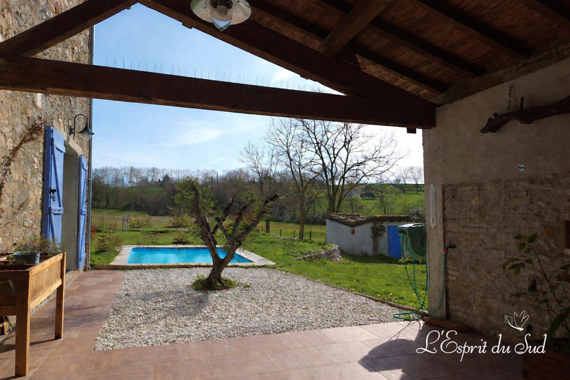 Maison ancienne - 250 m² - 6 pièces