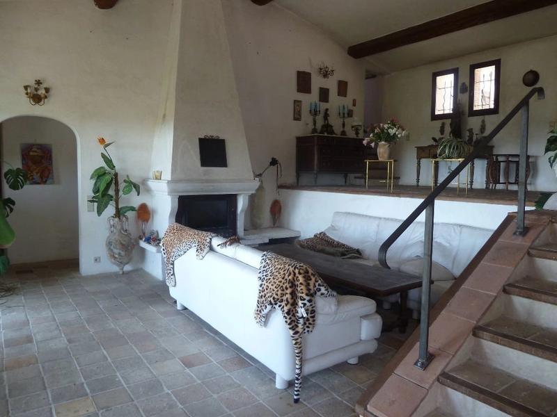 Villa - 200 m² - 7 pièces