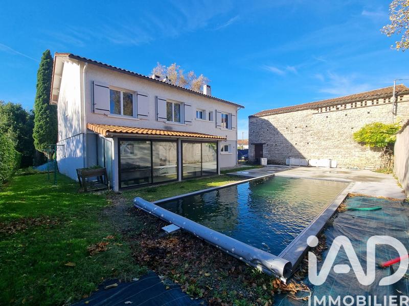 Maison - 172 m² - 6 pièces