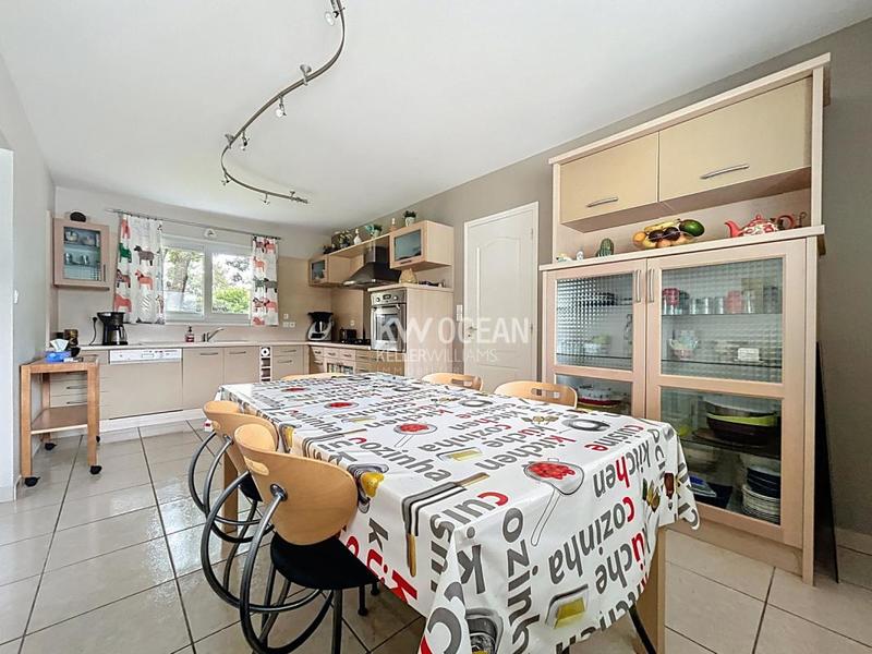 Maison - 130 m² - 6 pièces